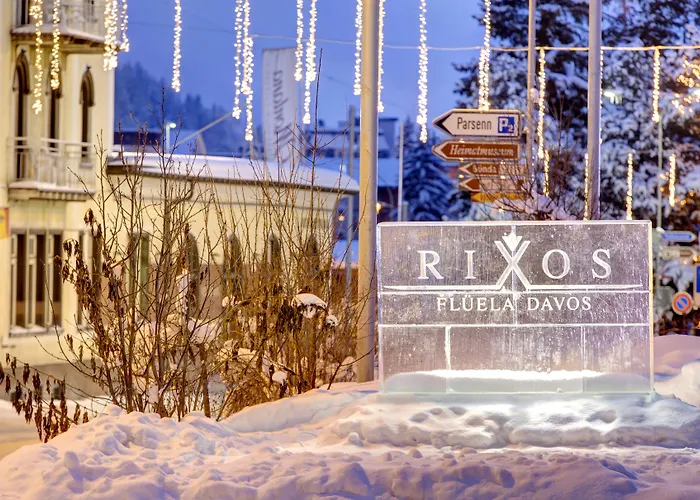 Flueela - The Unbound Collection By Hyatt